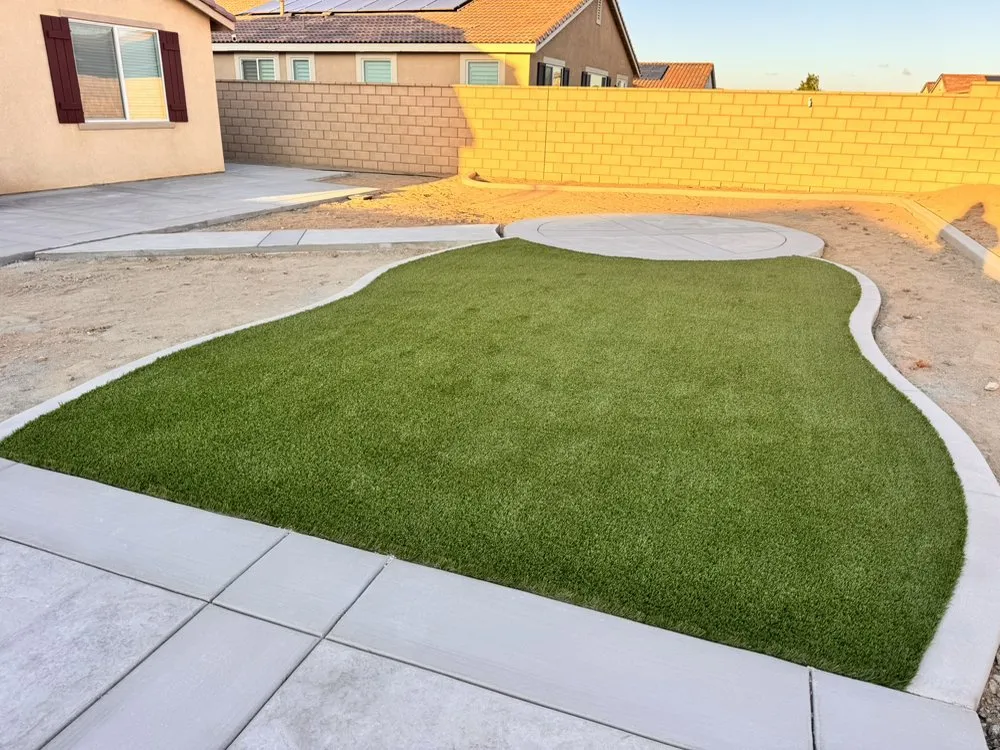 Reliable yard cleanup service experts serving Hesperia, CA - 08 Landscaping