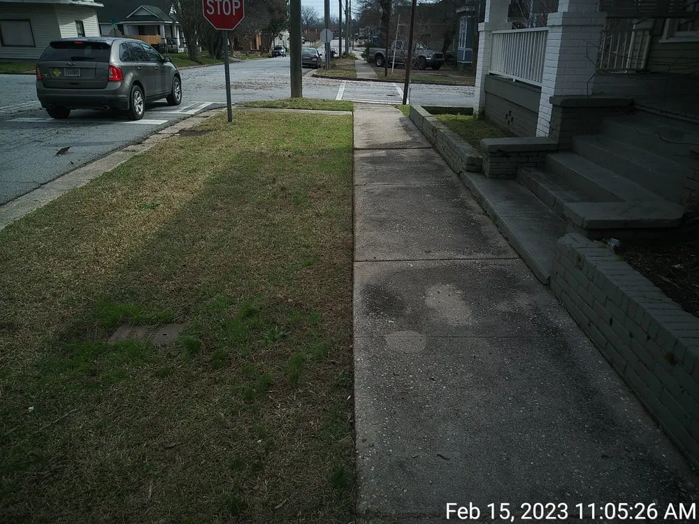 Custom yard maintenance in Columbus, GA by 1 2 3 Landscaping