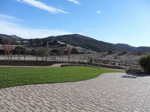 Local garden landscaping in San Jose, CA by 1 Earth Landscape Construction