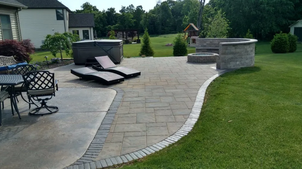 Reliable lawn mowing service in Medina, OH by 1 Landscaping