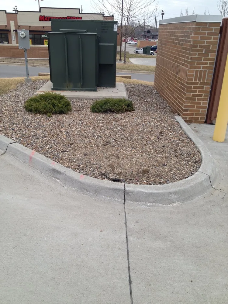 Custom landscape design in Des Moines, IA by #1 Lawncare