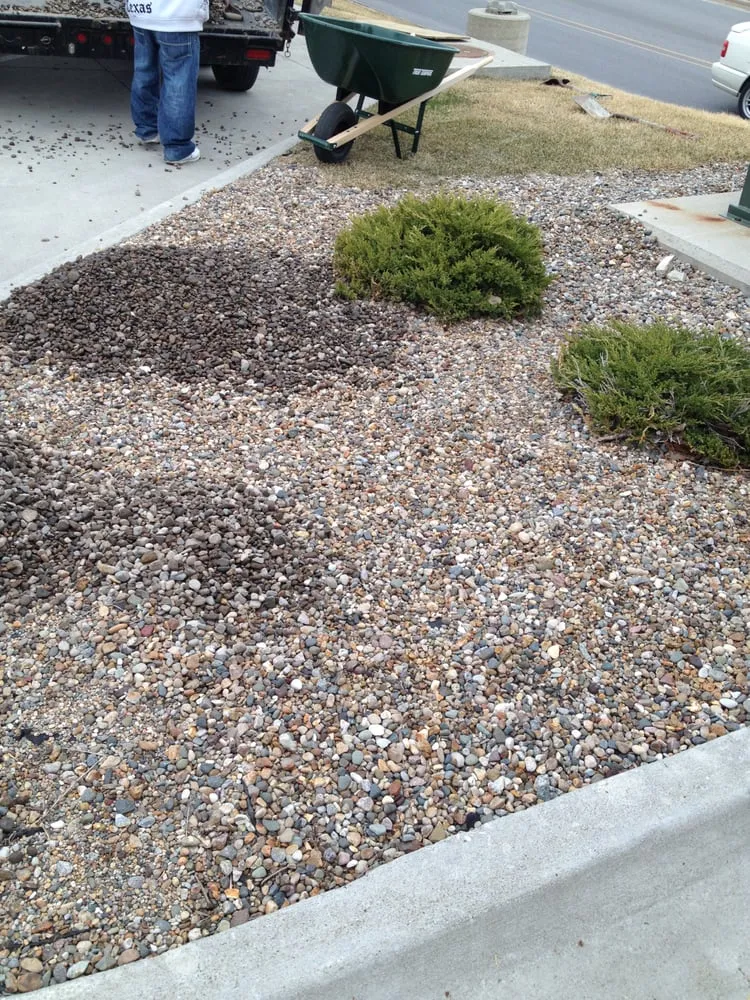 Affordable residential landscaping in Des Moines, IA by #1 Lawncare