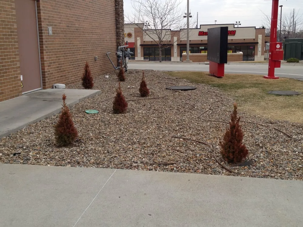 Professional outdoor landscaping in Des Moines, IA - #1 Lawncare