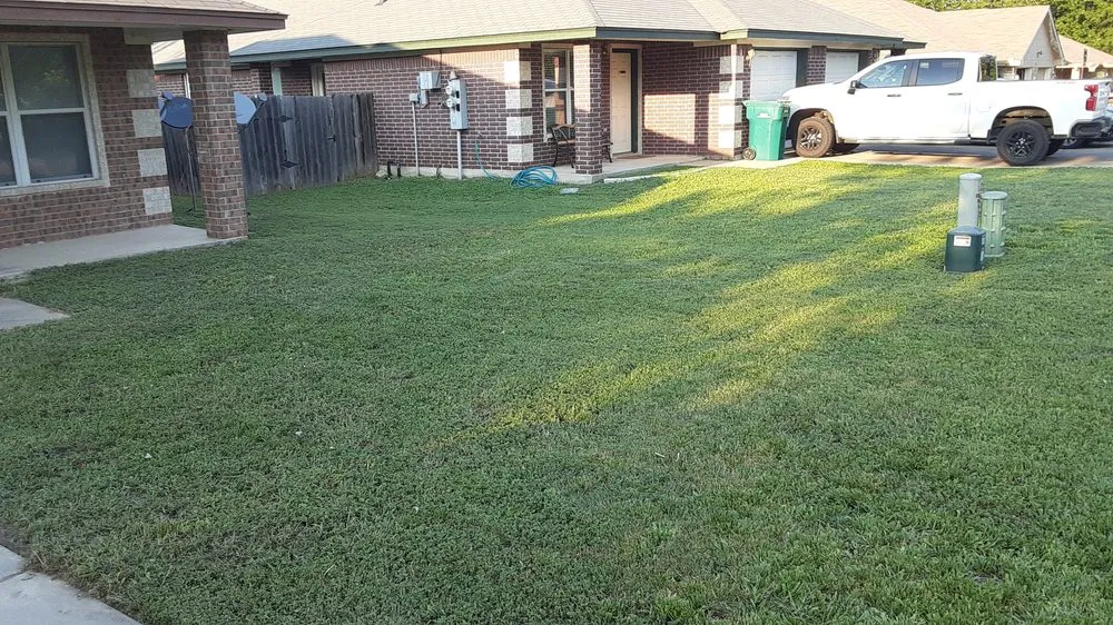 Trusted yard maintenance for outdoor upgrades across Killeen, TX - 1 Luv Lawn Care