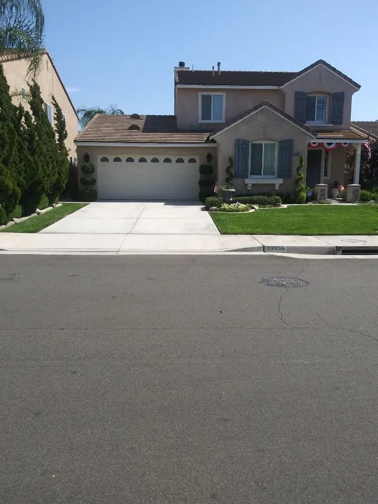 Trusted garden landscaping in Riverside, CA - 1 Neat Landscaping Lawn Maintenance N Tree Services