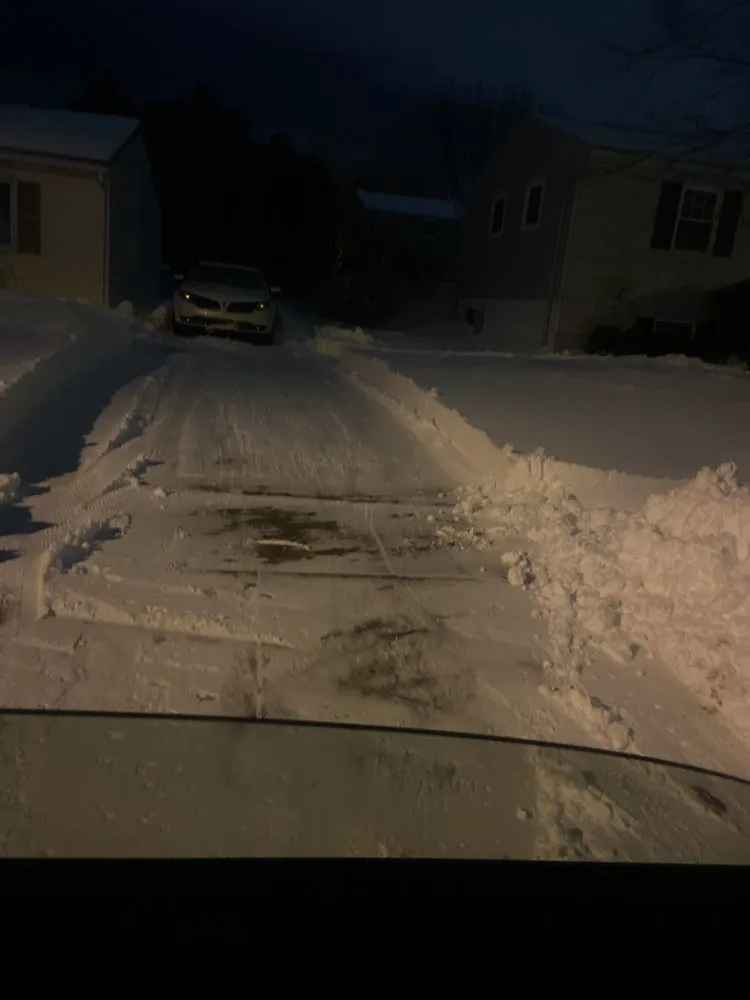 Custom lawn care service experts serving Erie, PA - 1 of 1 Services