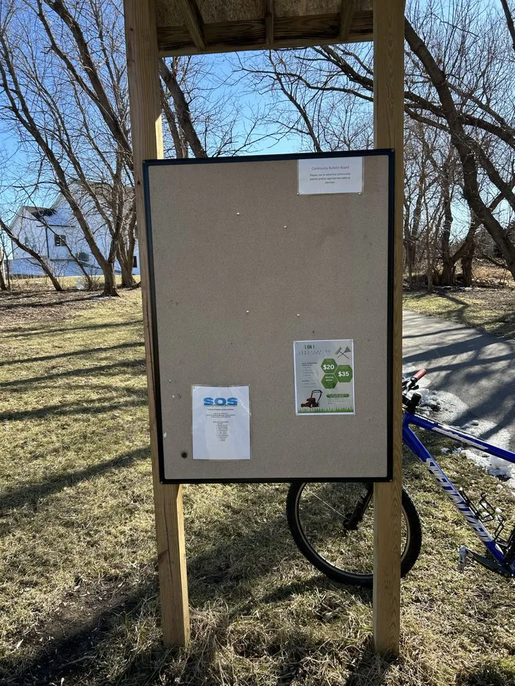 Local yard cleanup service experts serving Ames, IA - 1 ON 1 landscaping