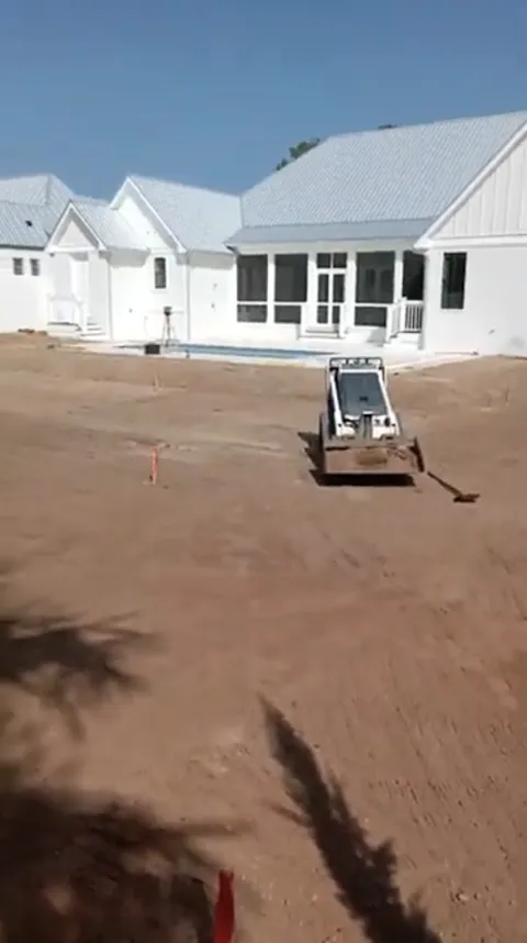 Reliable landscape installation experts serving Mary Esther, FL - 1 Shot Professional Service