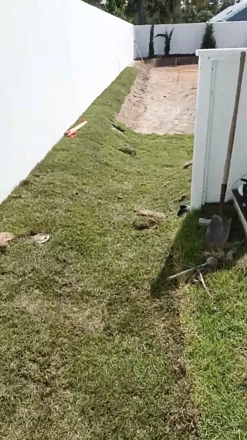 Trusted yard maintenance for year-round maintenance across Mary Esther, FL - 1 Shot Professional Service