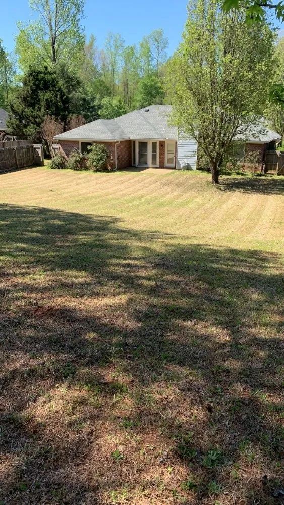 Trusted lawn mowing service in Columbus, GA - 1 Stop Lawn Care