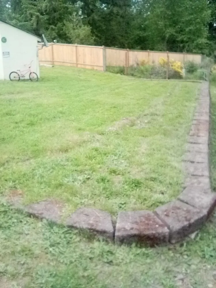 Affordable landscape installation in Tacoma, WA by 1 Wolf Landscaping