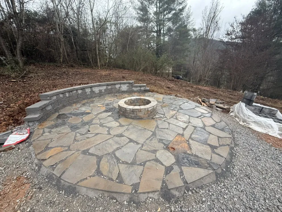 Custom garden landscaping for year-round maintenance across Knoxville, TN - 101 Contractor