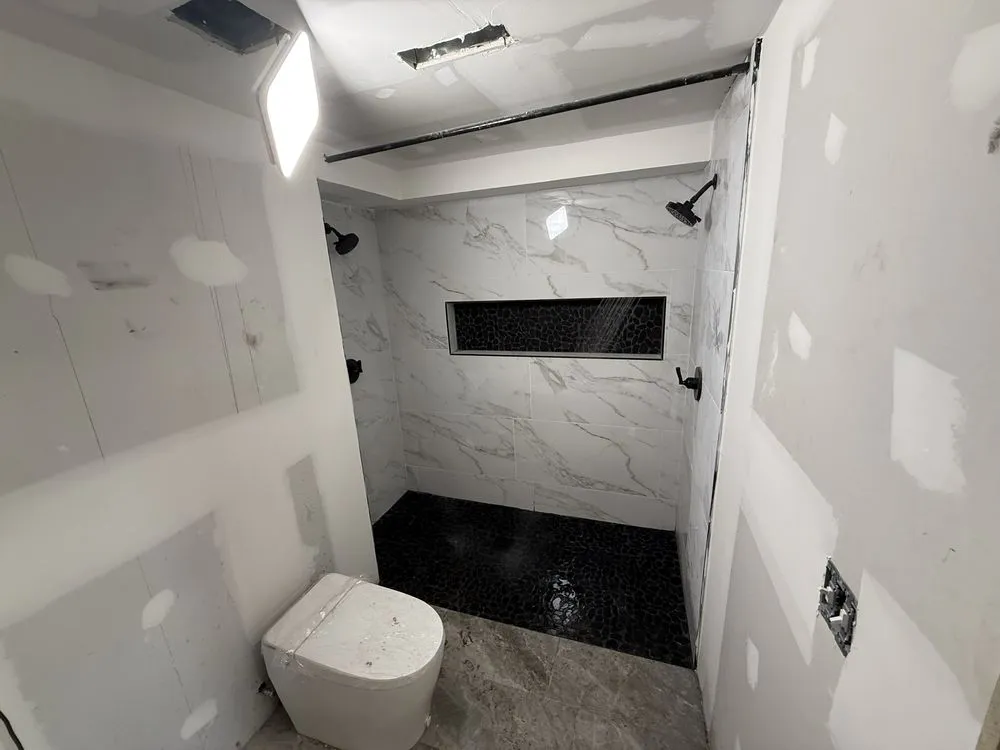 Professional outdoor landscaping experts serving Knoxville, TN - 101 Contractor