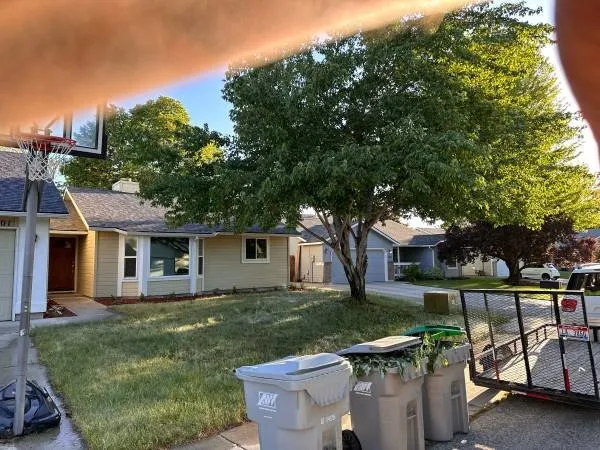 Expert garden landscaping near you in Boise, ID by 10/10 Lawn & Lighting