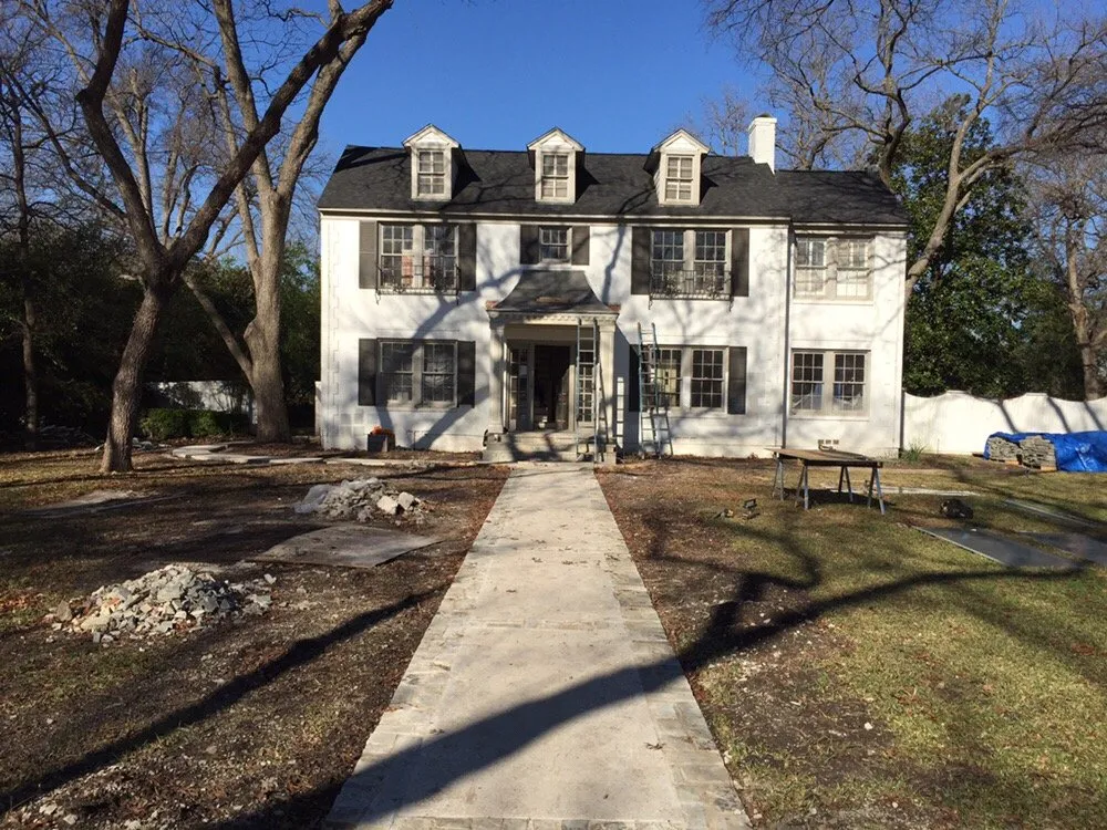 Reliable residential landscaping for year-round maintenance across Dallas, TX - 10Fences Custom Exteriors