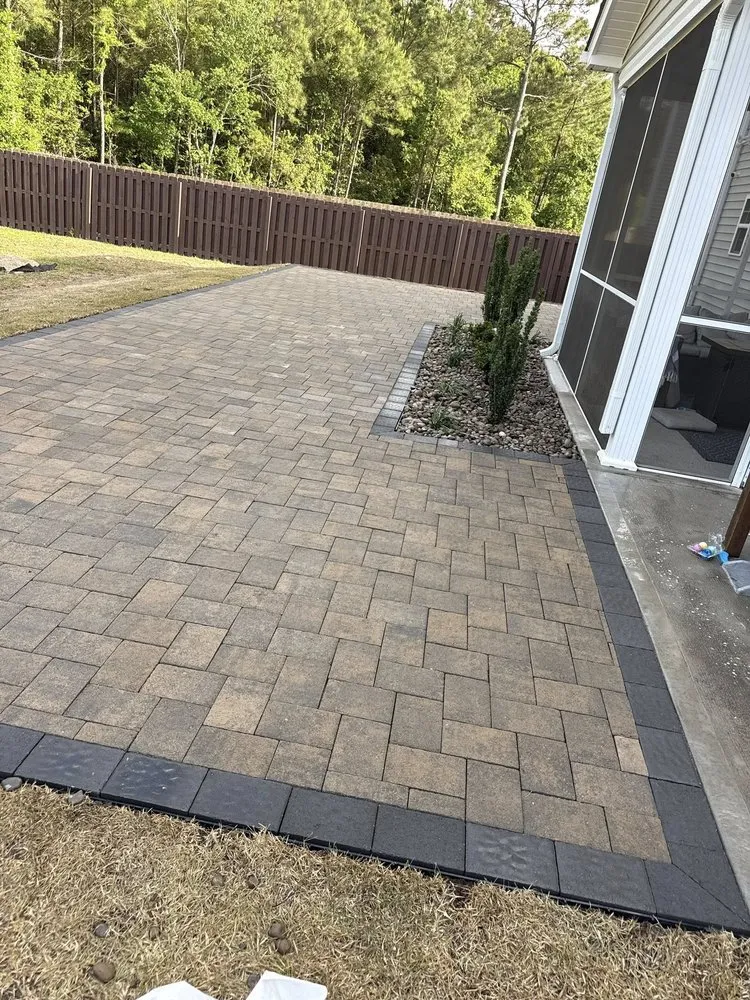 Affordable landscape design near you in Sneads Ferry, NC by 110% Landscaping