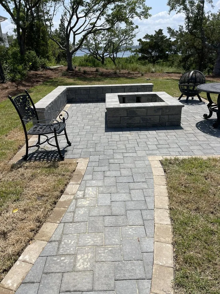 Local residential landscaping in Sneads Ferry, NC by 110% Landscaping