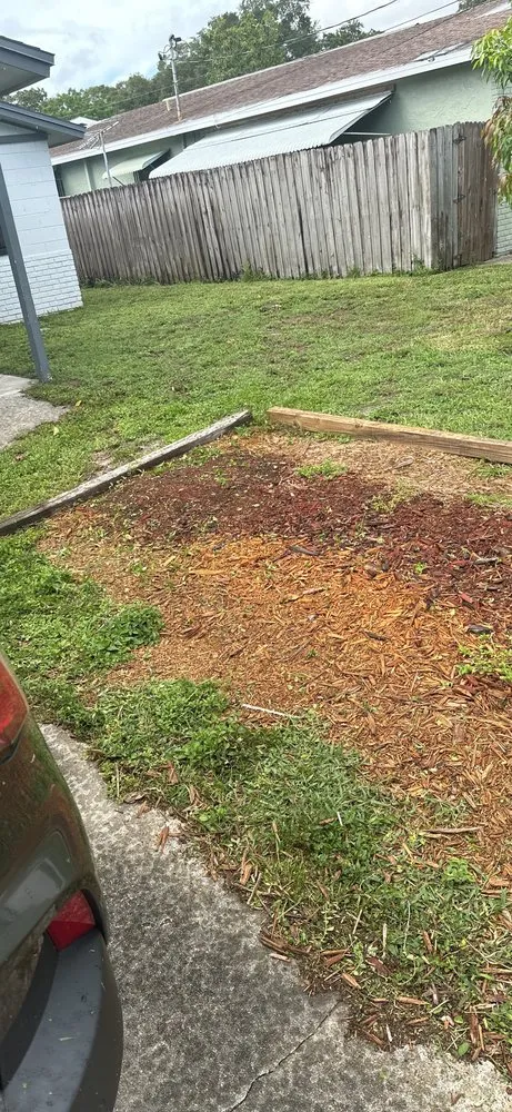 Custom garden landscaping experts serving Largo, FL - 12 Gage Lawn Care