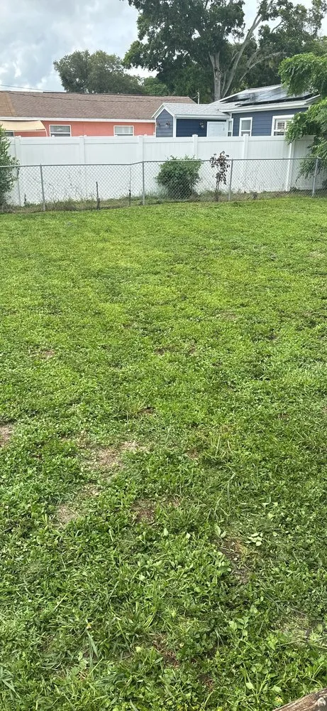 Trusted garden landscaping in Largo, FL by 12 Gage Lawn Care