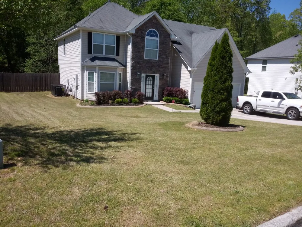 Custom garden landscaping in Atlanta, GA - 123 Green Lawns