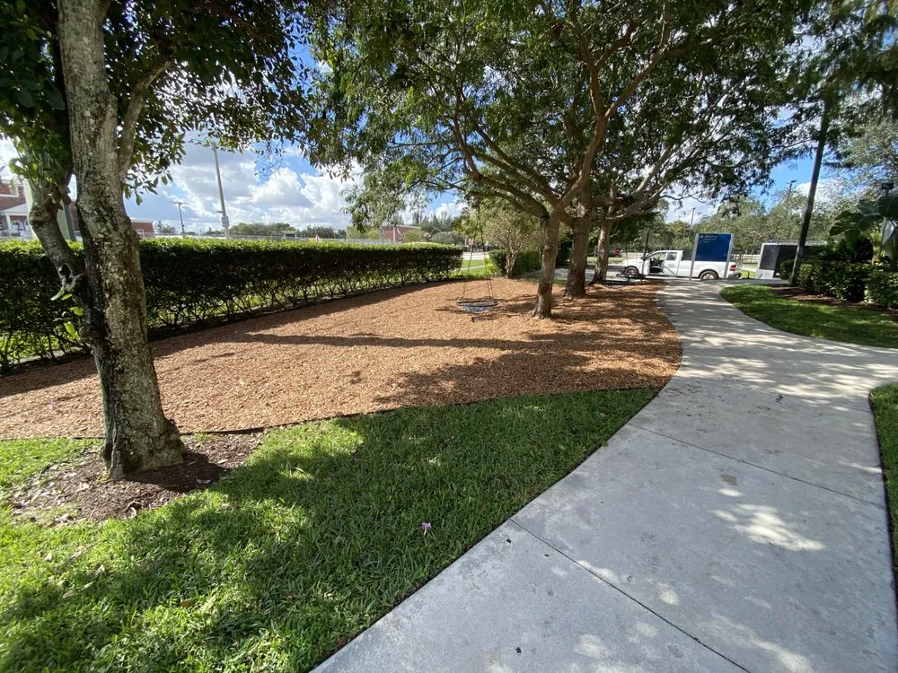 Top-rated landscaping services for outdoor upgrades across Davie, FL - 1988 Lawn Care