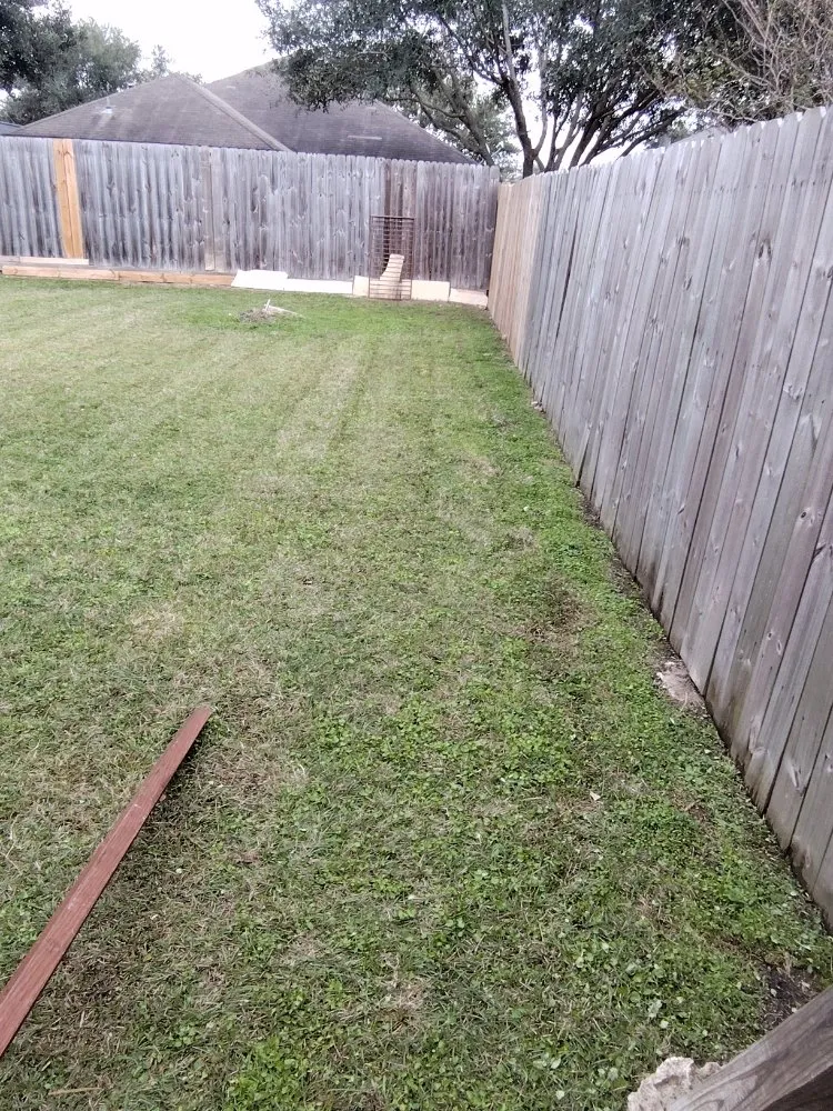 Reliable residential landscaping for year-round maintenance across Hockley, TX - 1son Elect Mowers