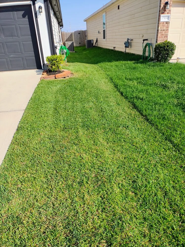 Trusted landscape installation for beautiful yards in Hockley, TX by 1son Elect Mowers