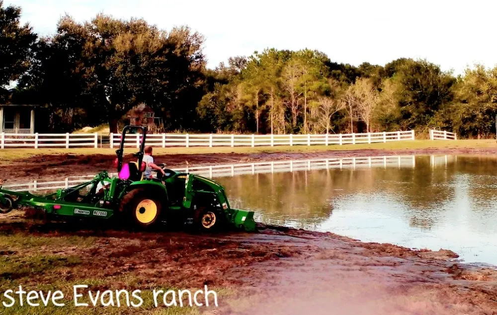 Trusted garden landscaping for homes in Davenport, FL by 1st Choice Aquatics & Land Management