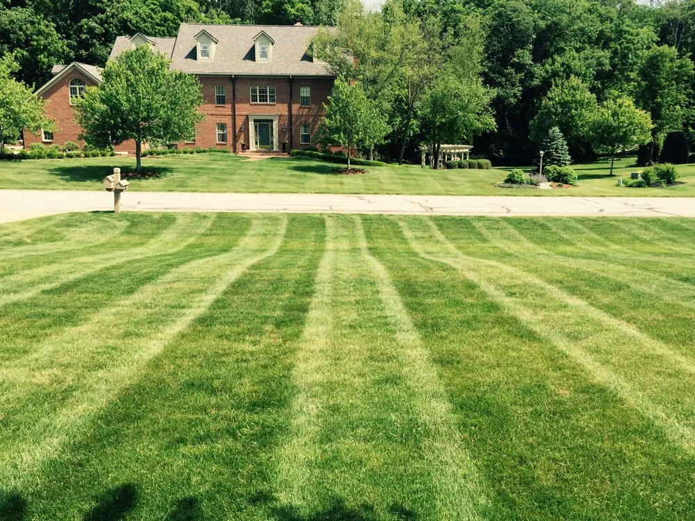 Local yard maintenance with custom design in Dublin, OH by 1st Choice Yard Care