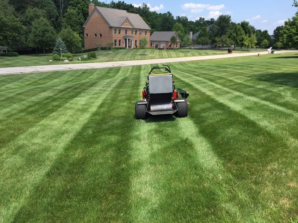Top-rated yard maintenance experts serving Dublin, OH - 1st Choice Yard Care
