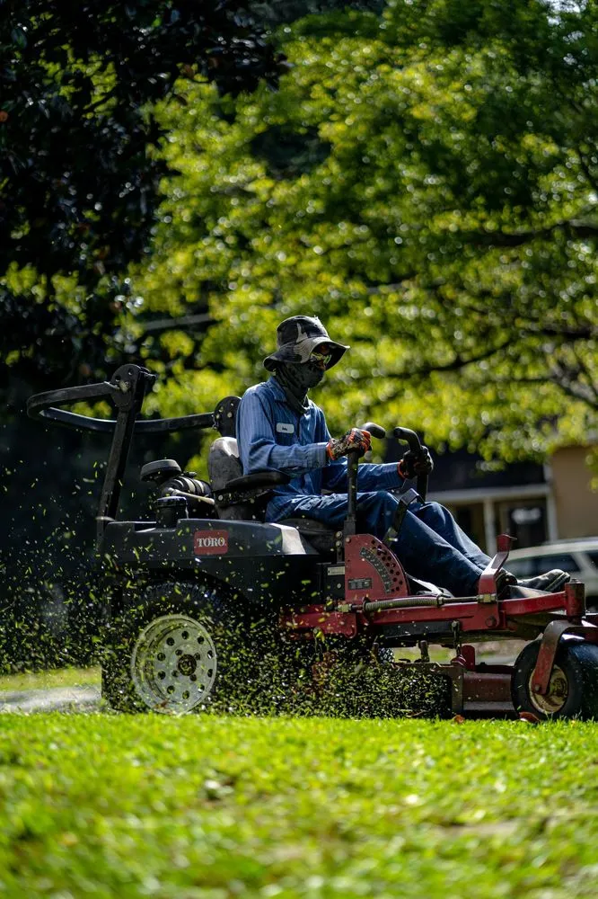 Custom residential landscaping for year-round maintenance in Ft Leavnwrth, KS by 1st City Lawn Reapers