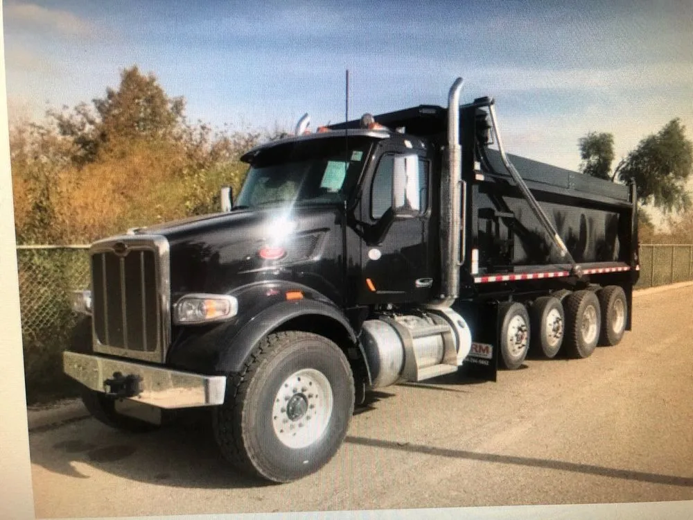 Local outdoor landscaping in Saint Paul, MN by 1st Concrete Snow & Lawn