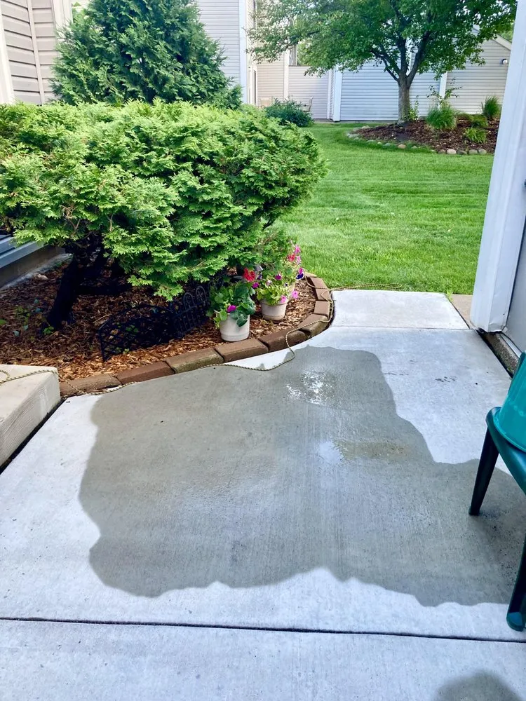 Local lawn mowing service experts serving Saint Paul, MN - 1st Concrete Snow & Lawn