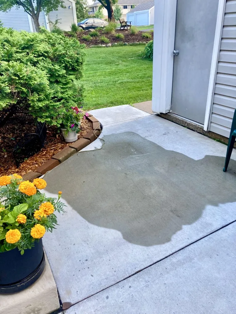 Expert residential landscaping for beautiful yards in Saint Paul, MN by 1st Concrete Snow & Lawn