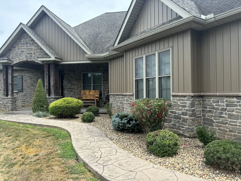 Reliable yard maintenance in Newville, PA - 1st Impression Landscaping