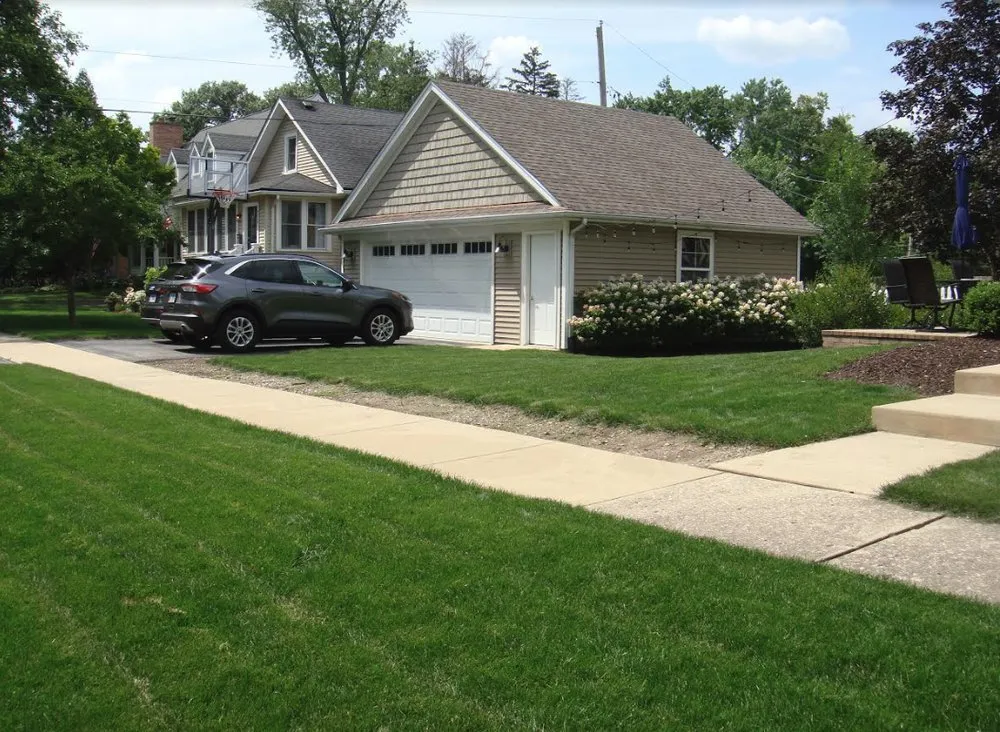 Expert outdoor landscaping in Downers Grove, IL by 1st Impressions