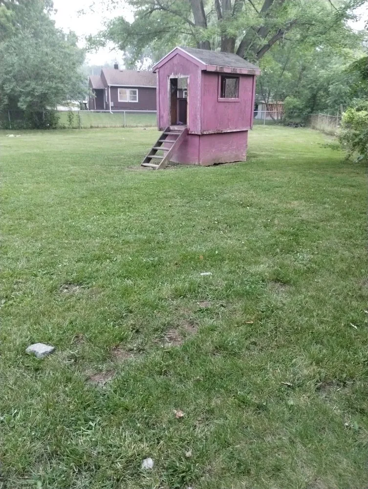 Affordable landscape design in Westland, MI by 1Stop Repa1rs