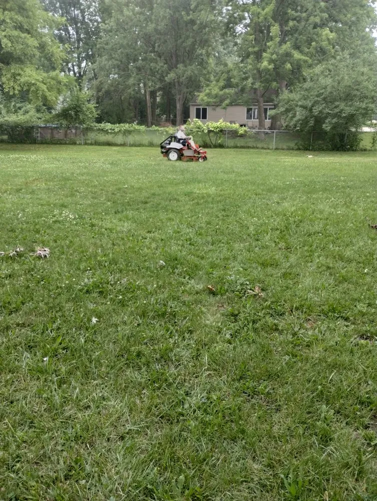 Top-rated garden landscaping for residential properties in Westland, MI by 1Stop Repa1rs