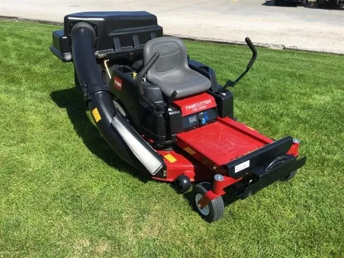 Expert residential landscaping experts serving Wichita, KS - 2 Boys & A Mower