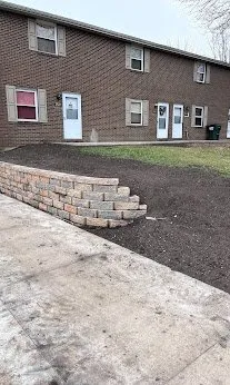 Reliable yard maintenance in Canton, OH - 2 Brother Landscaping