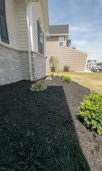 Expert garden landscaping experts serving Canton, OH - 2 Brother Landscaping
