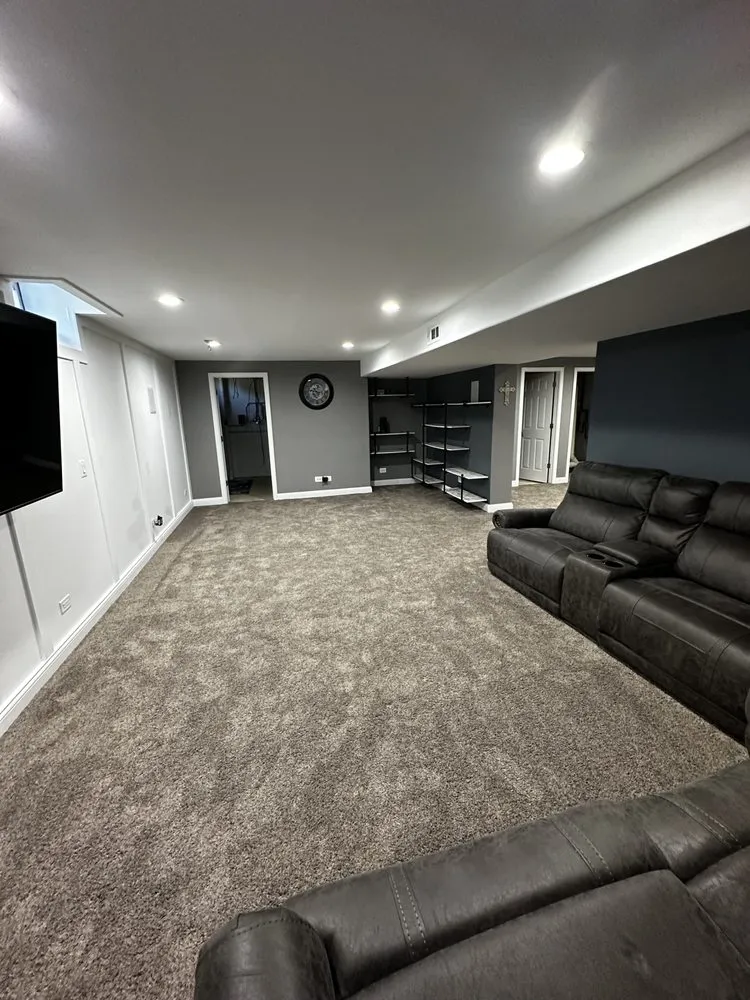 Top-rated lawn mowing service for beautiful yards in Queen Creek, AZ by 2 Brothers Honey Dew