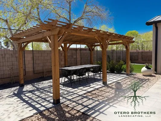 2 Brothers Landscaping Logo