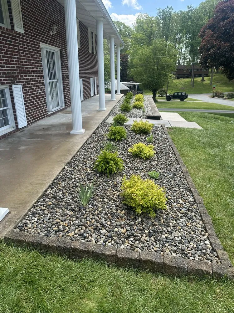 Custom garden landscaping experts serving Baltimore, MD - 2 Brothers Landscaping