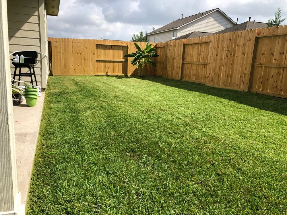 Reliable outdoor landscaping in Houston, TX by 2 Brothers Lawn Mowing