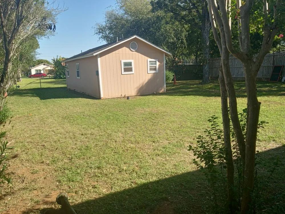 Professional landscape design in Pearsall, TX by 2 Brothers Mowing