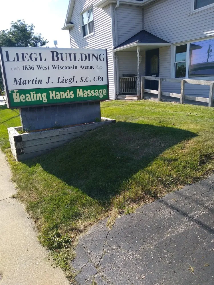 Local yard maintenance for residential properties in Oshkosh, WI by 2 bud's N a bucket