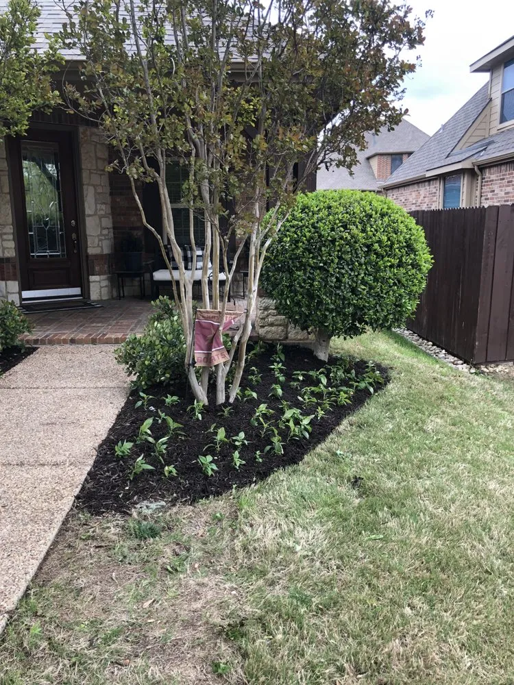 Local garden landscaping experts serving Fort Worth, TX - 2 Fat Guys Lawn Service