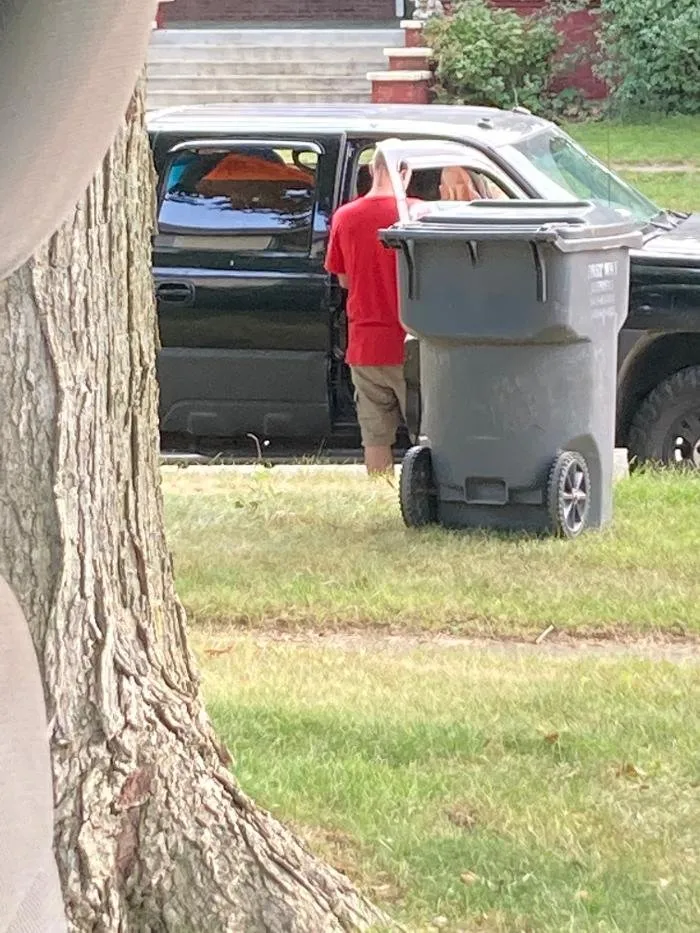 Professional lawn mowing service in Kalamazoo, MI by 2 Fellaz 2 Trucks & Bros