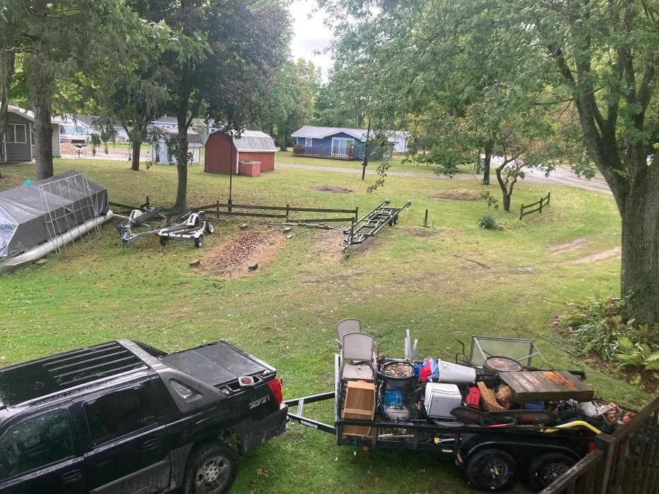 Top-rated landscape design experts serving Kalamazoo, MI - 2 Fellaz 2 Trucks & Bros